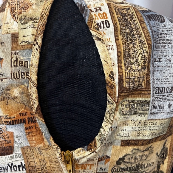 Retrolicious Newspaper Print Dress - Picture 5 of 8